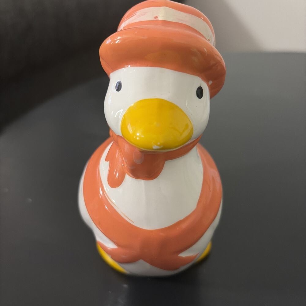 Goose/duck Dish Sponge Holder From Mount Clements Pottery 4”x 5” X 3”